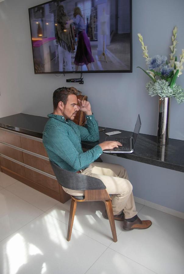 Business Suites Kepler Μεξικό Εξωτερικό φωτογραφία
